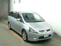    MITSUBISHI GRANDIS