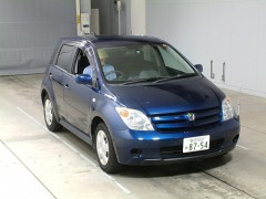    TOYOTA IST