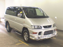    MITSUBISHI DELICA SPACE GEAR