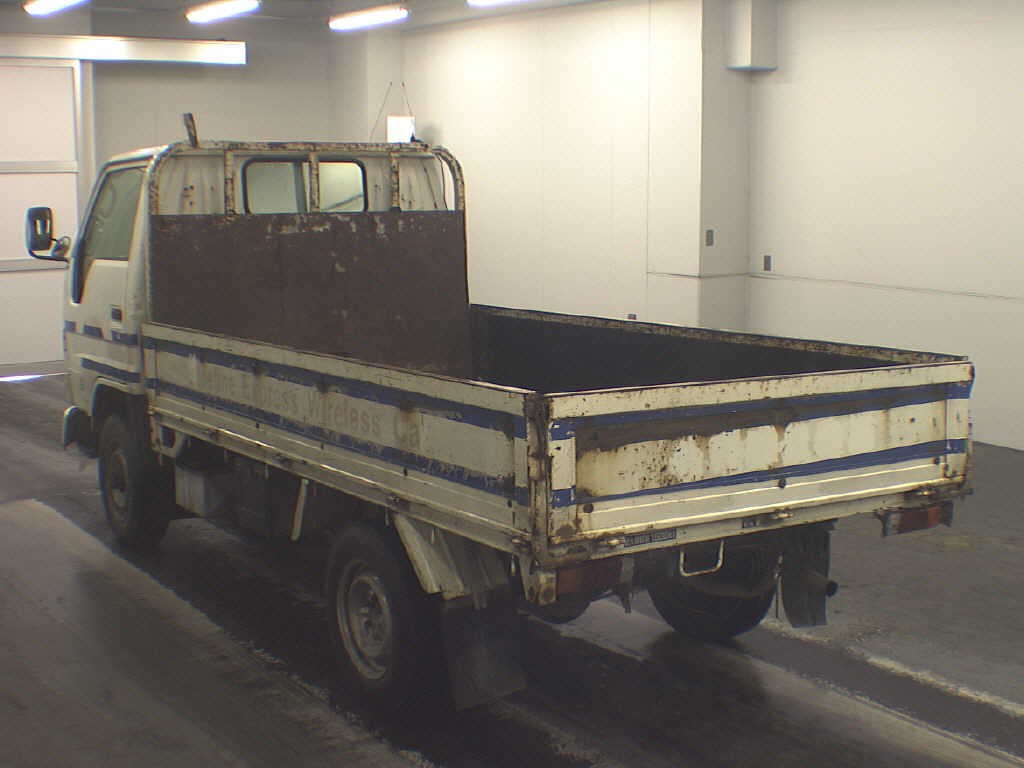 TOYOTA DYNA LY162. Перевод аукционного листа USS Sapporo Лот №9063