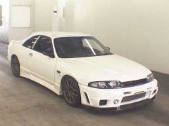    NISSAN SKYLINE