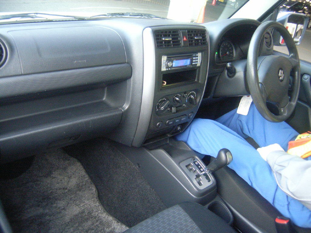 SUZUKI JIMNY SIERRA JB43W. Перевод аукционного листа USS Nagoya Лот №50773