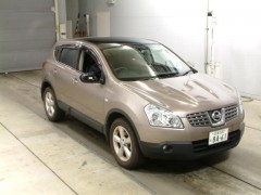    NISSAN DUALIS