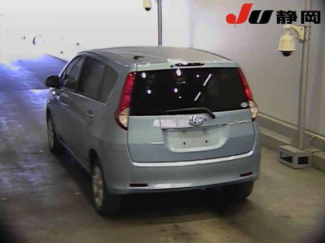 Daihatsu boon luminas