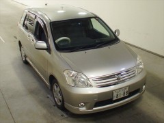    TOYOTA RAUM