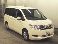    HONDA STEP WAGON