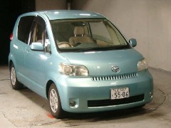    TOYOTA PORTE