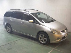   MITSUBISHI GRANDIS