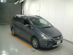    MITSUBISHI GRANDIS