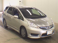    HONDA FIT SHUTTLE
