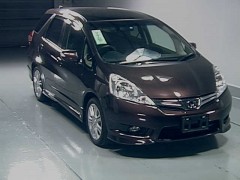    HONDA FIT SHUTTLE