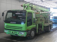    ISUZU GIGA