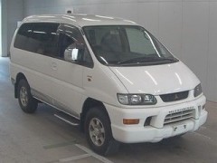    MITSUBISHI DELICA SPACE GEAR