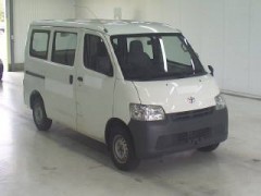    TOYOTA TOWN ACE VAN