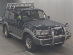    TOYOTA LAND CRUISER